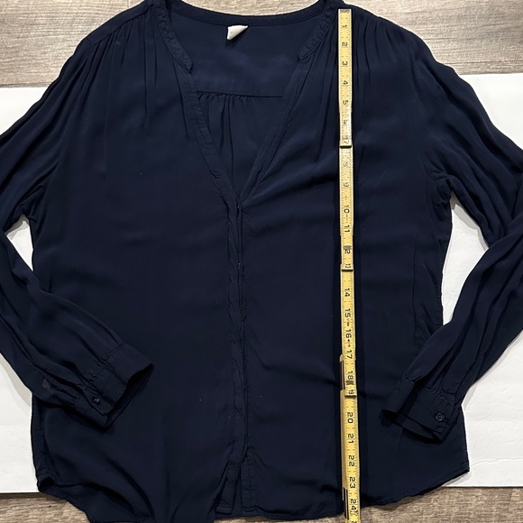 Old Navy  navy blue Mandarin collar V-neck tunic top size large - Picture 9 of 9